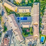 Casa Serena, Portugal *
